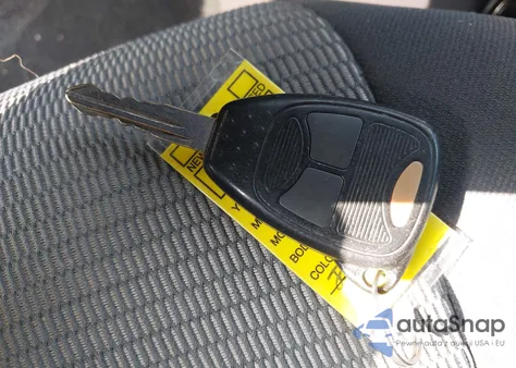 2008 Dodge Caliber Sxt z USA, uszkodzony, nr VIN 1B3HB48B68D650144